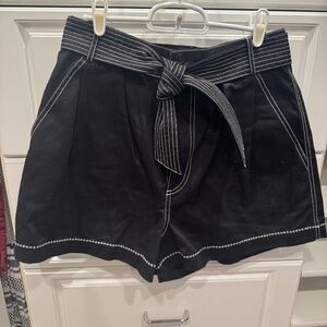 Hunter Bell high waister shorts